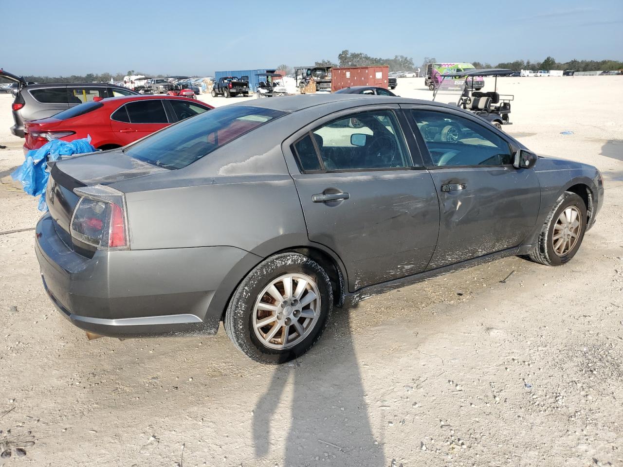 2005 Mitsubishi Galant - Image 3