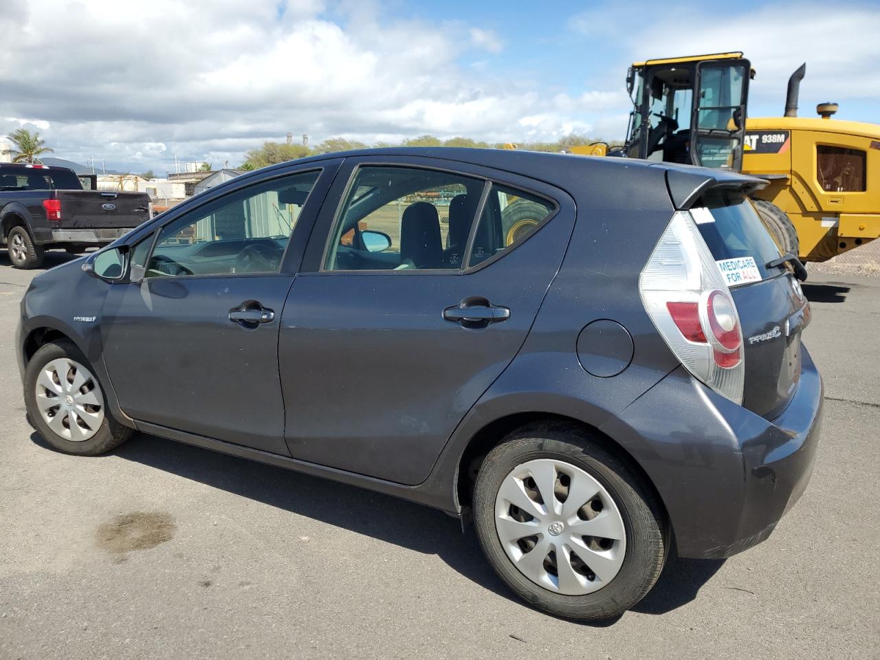 2014 Toyota Prius - Image 2
