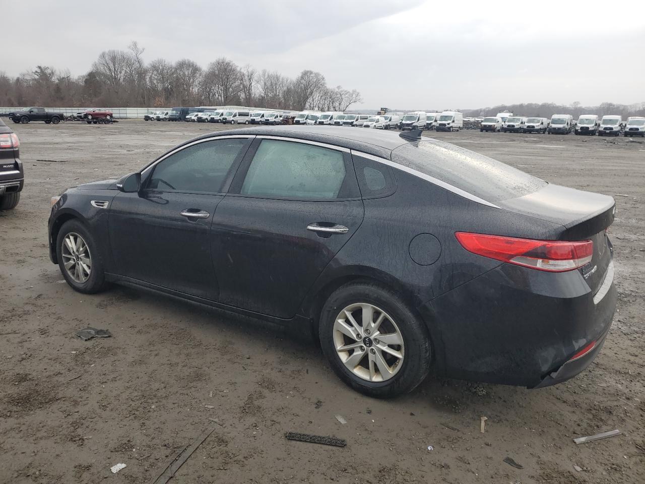 2016 Kia Optima - Image 2