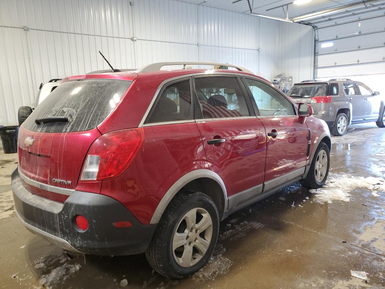 2014 Chevrolet Captiva - Image 3