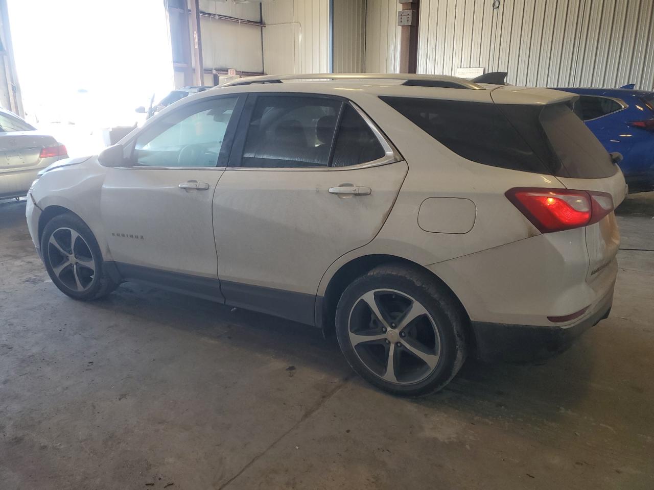 2019 Chevrolet Equinox - Image 2