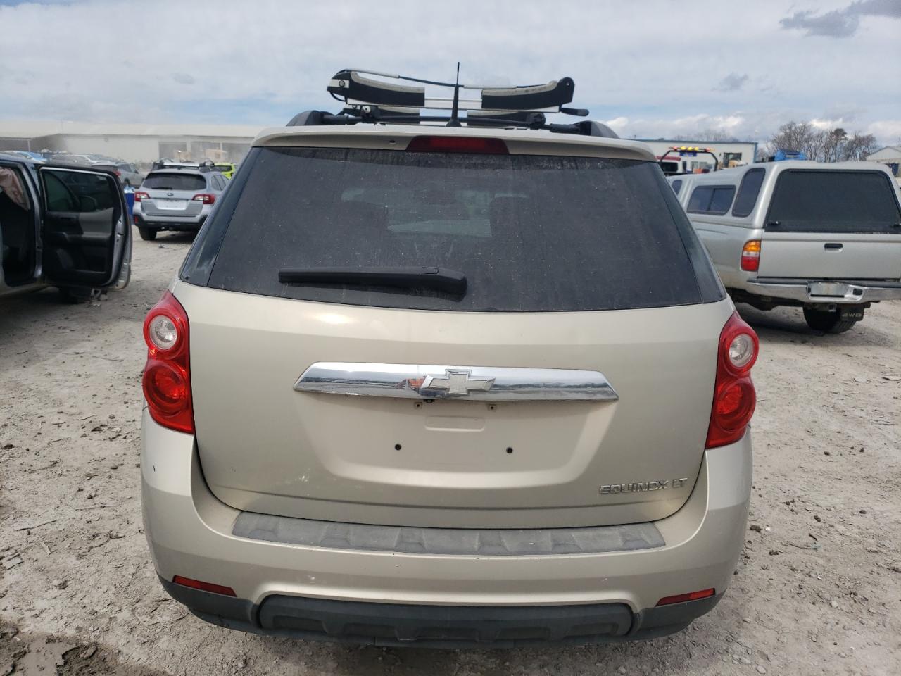 2010 Chevrolet Equinox - Image 6