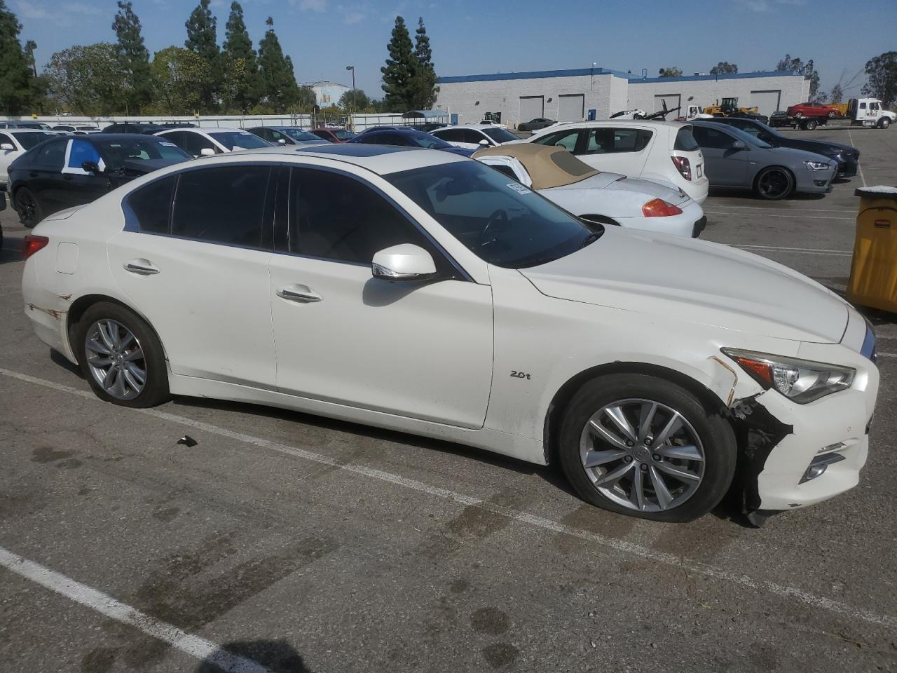 2016 Infiniti Q50 - Image 4