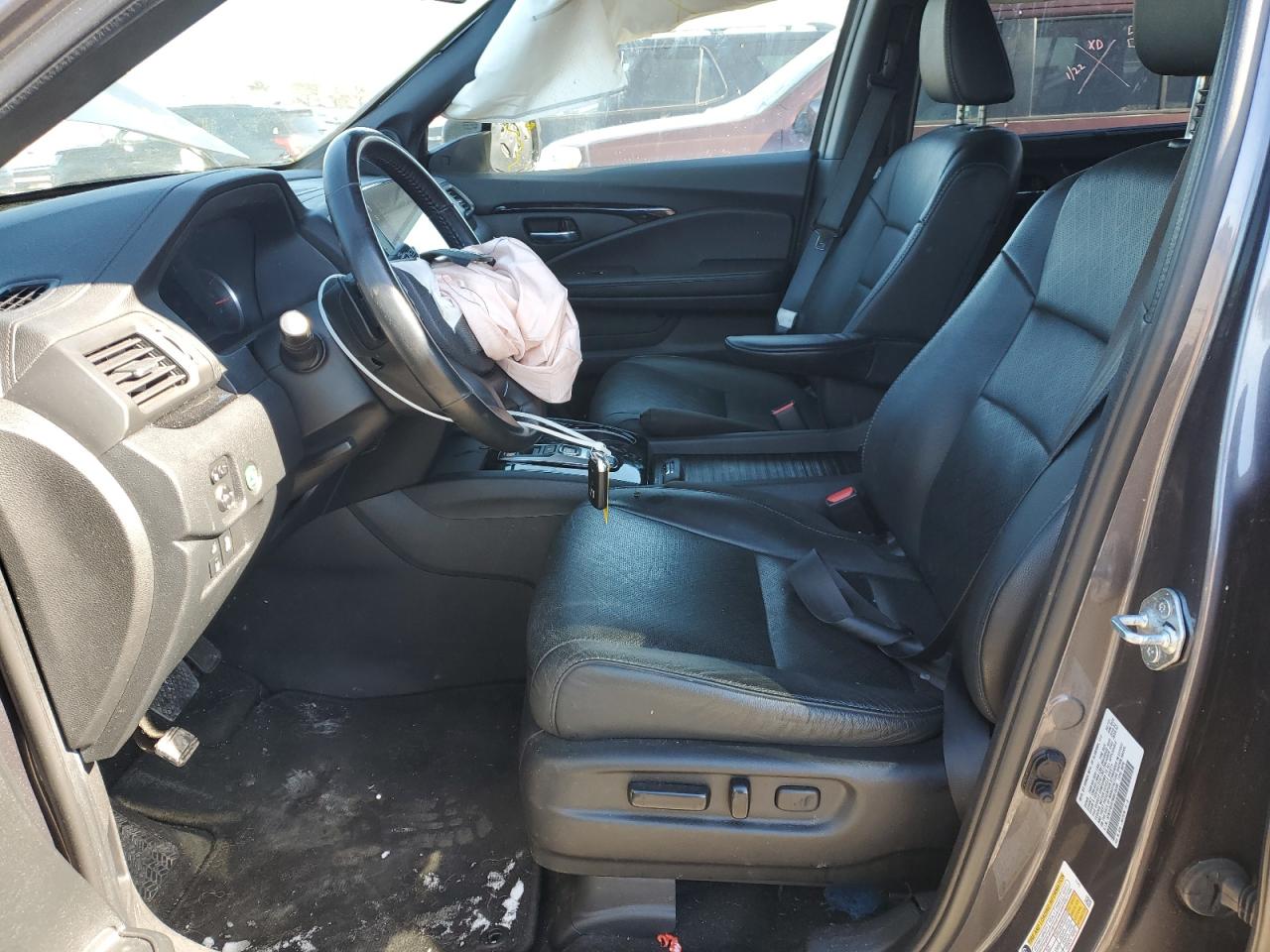 2021 Honda Passport Touring VIN: 5FNYF8H97MB018330 Lot: 46048155