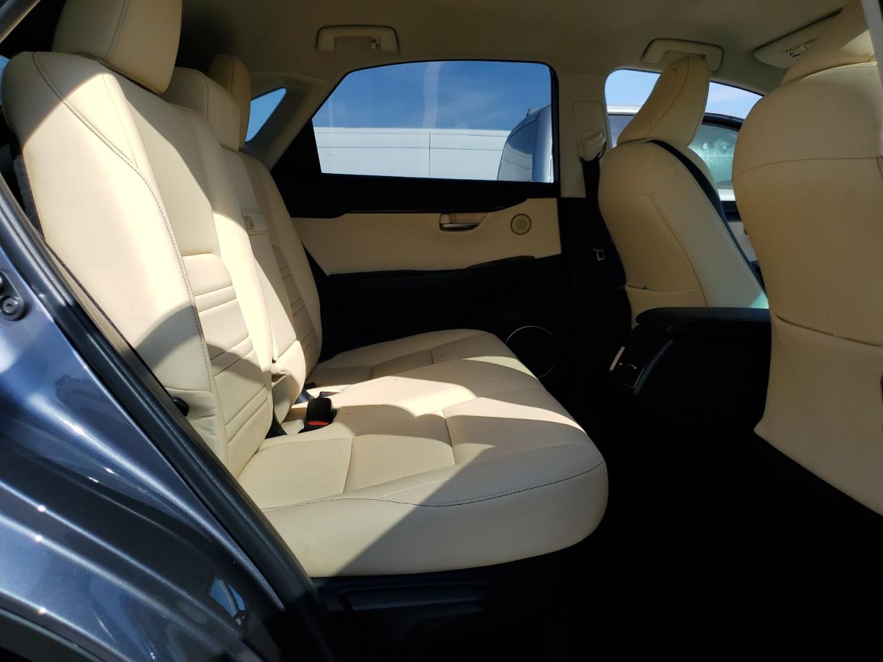 2016 Lexus NX - Image 11