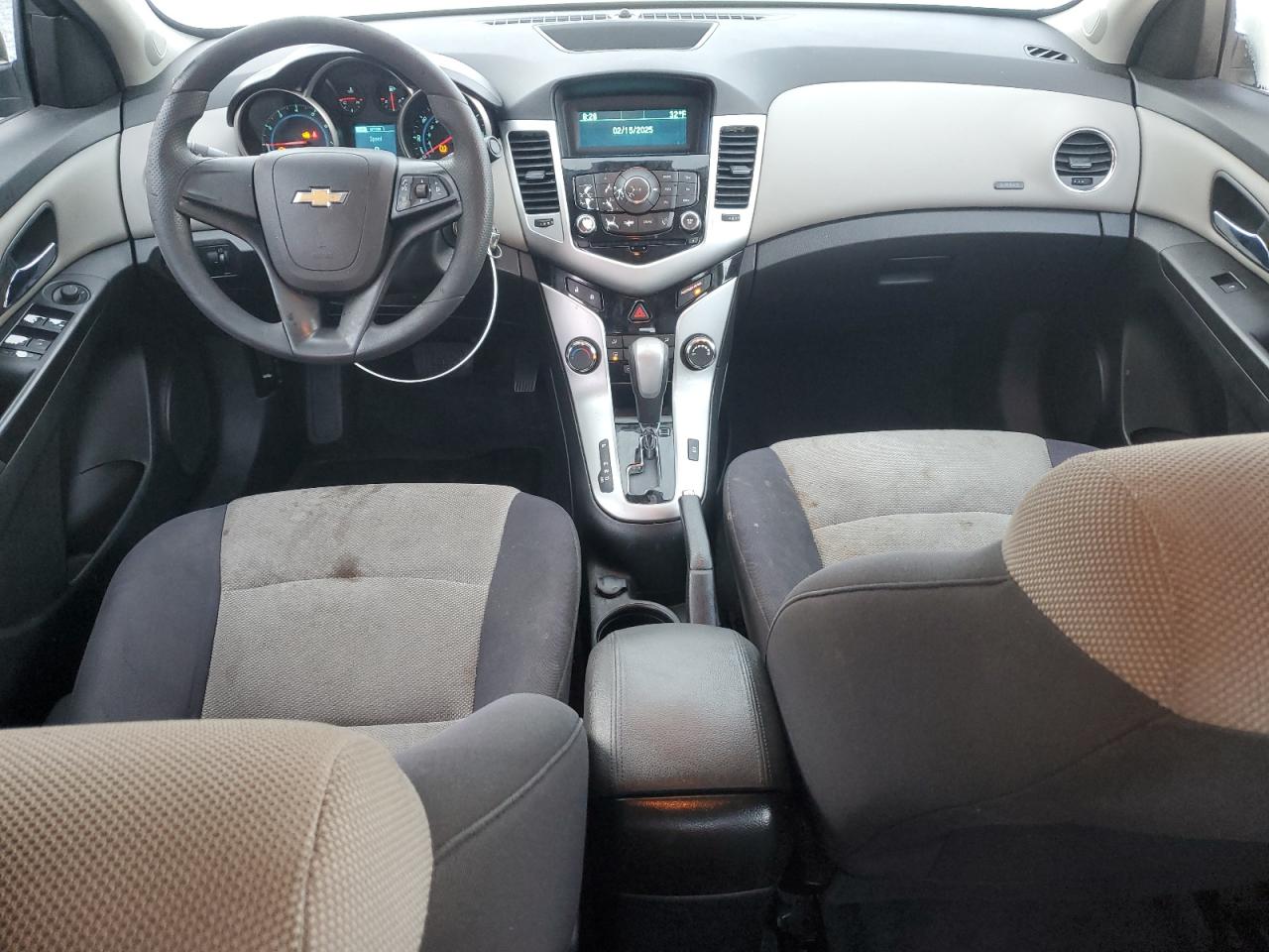 2014 Chevrolet Cruze - Image 8