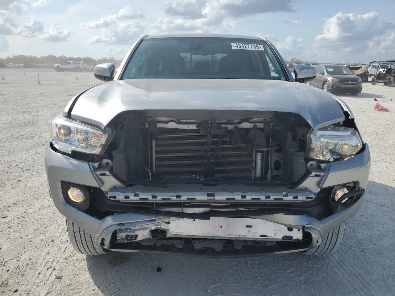 2021 Toyota Tacoma - Image 5
