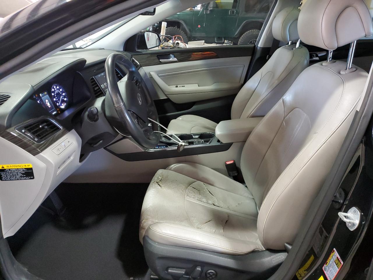 2015 Hyundai Sonata - Image 7