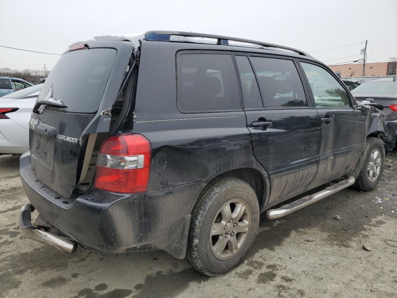 2004 Toyota Highlander - Image 3
