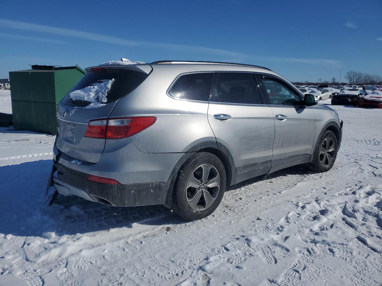 2015 Hyundai Santa Fe - Image 3