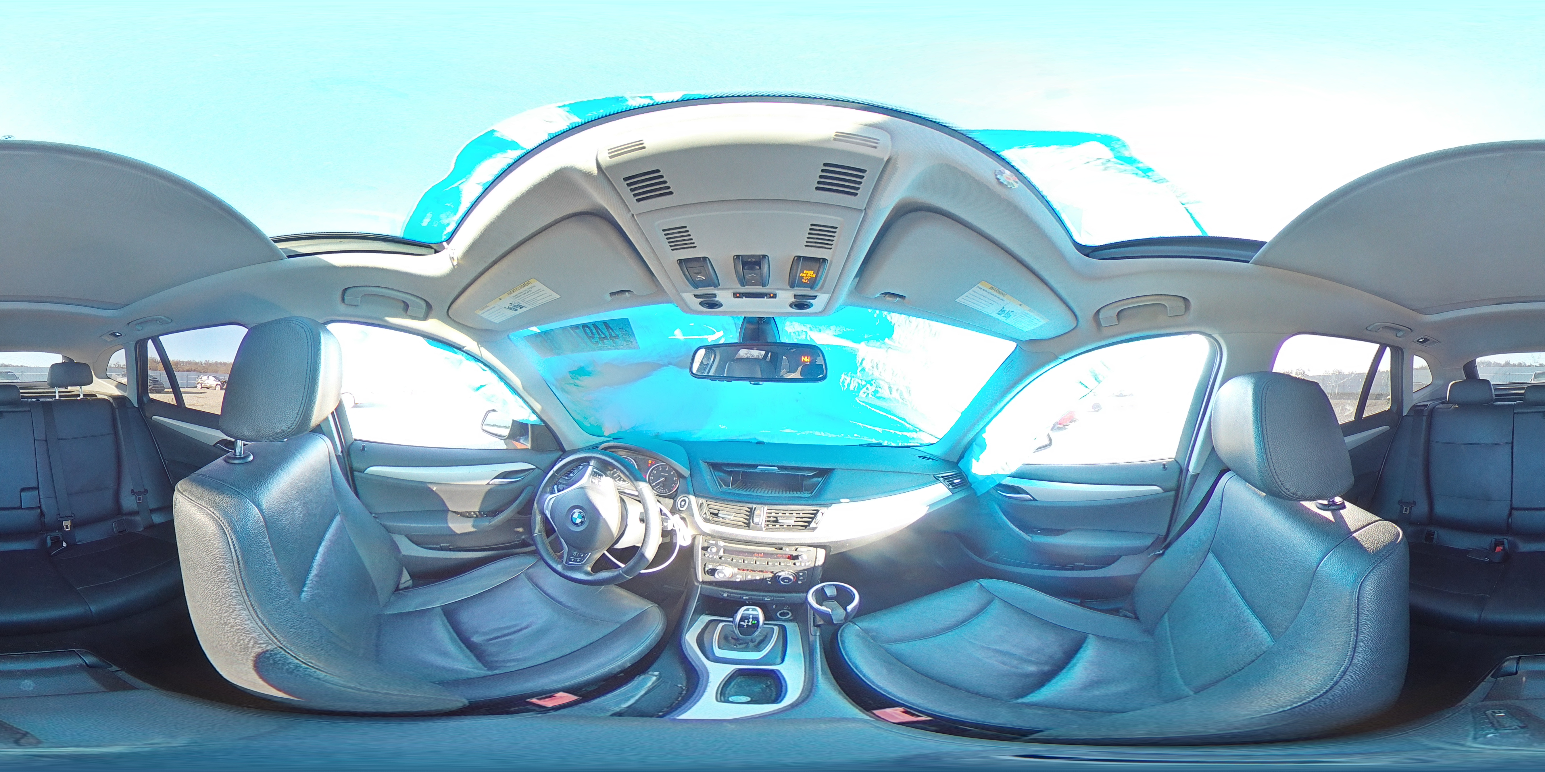 2015 BMW X1 - Image 12
