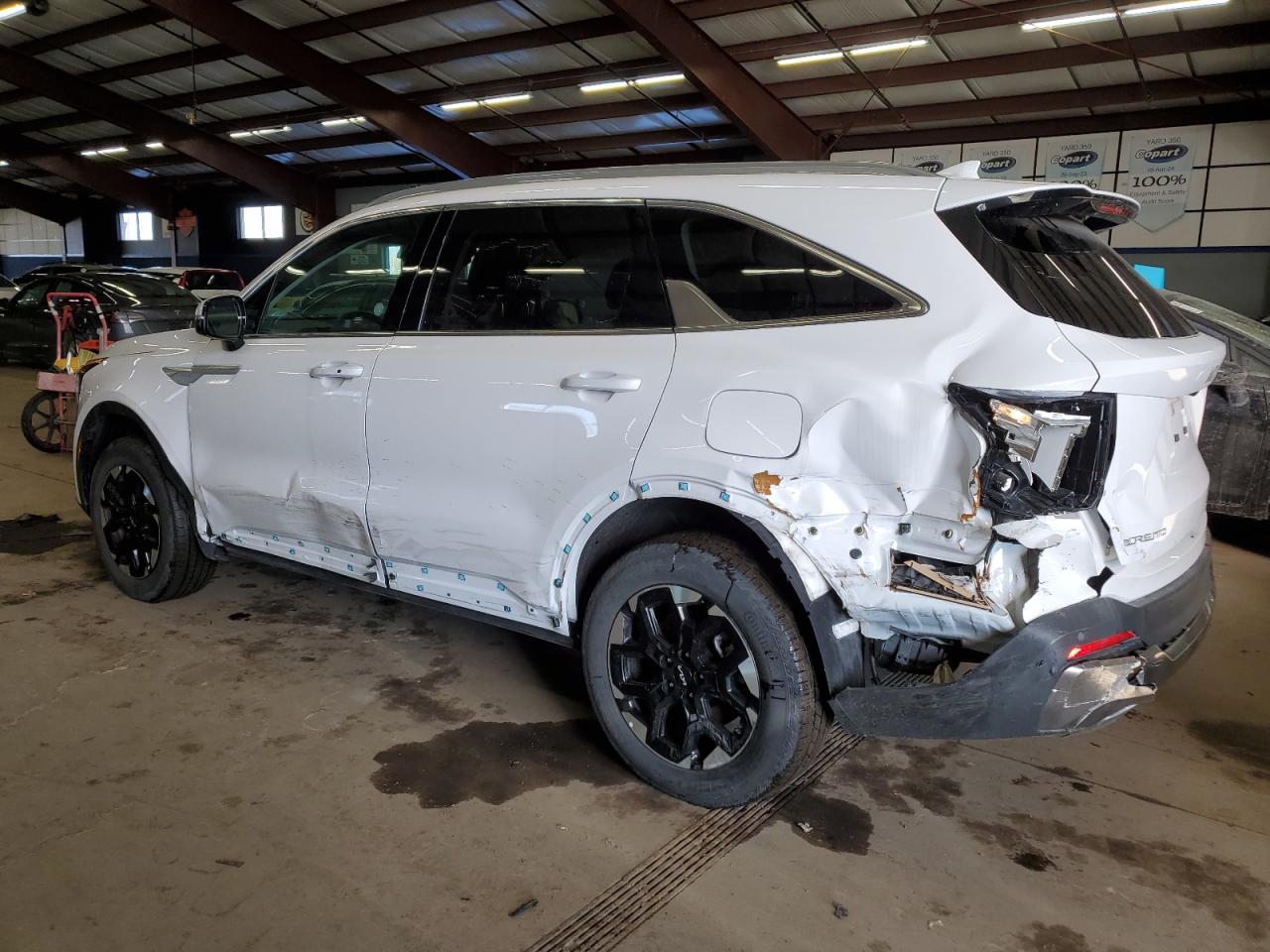2024 Kia Sorento - Image 2
