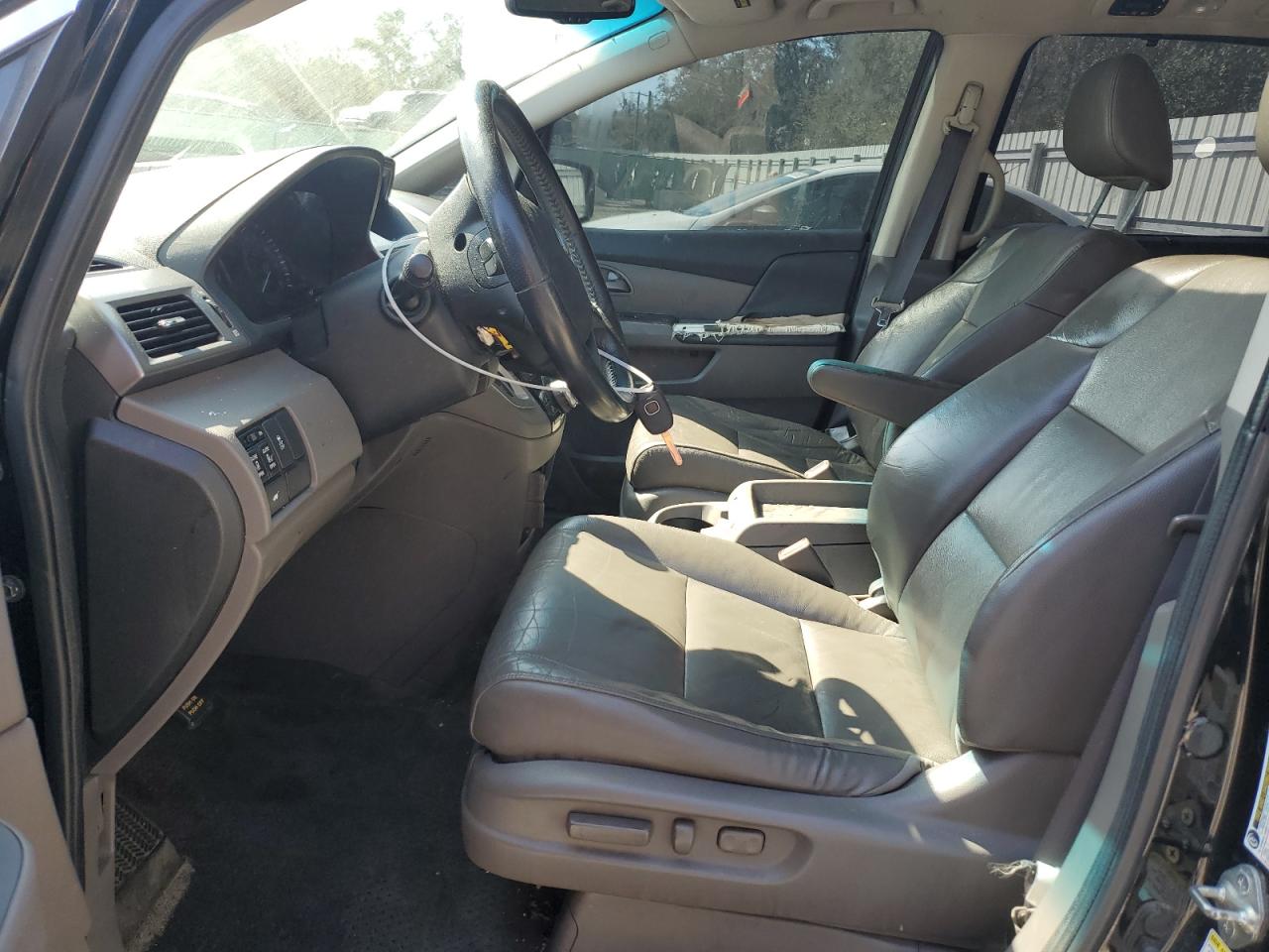2012 Honda Odyssey - Image 7