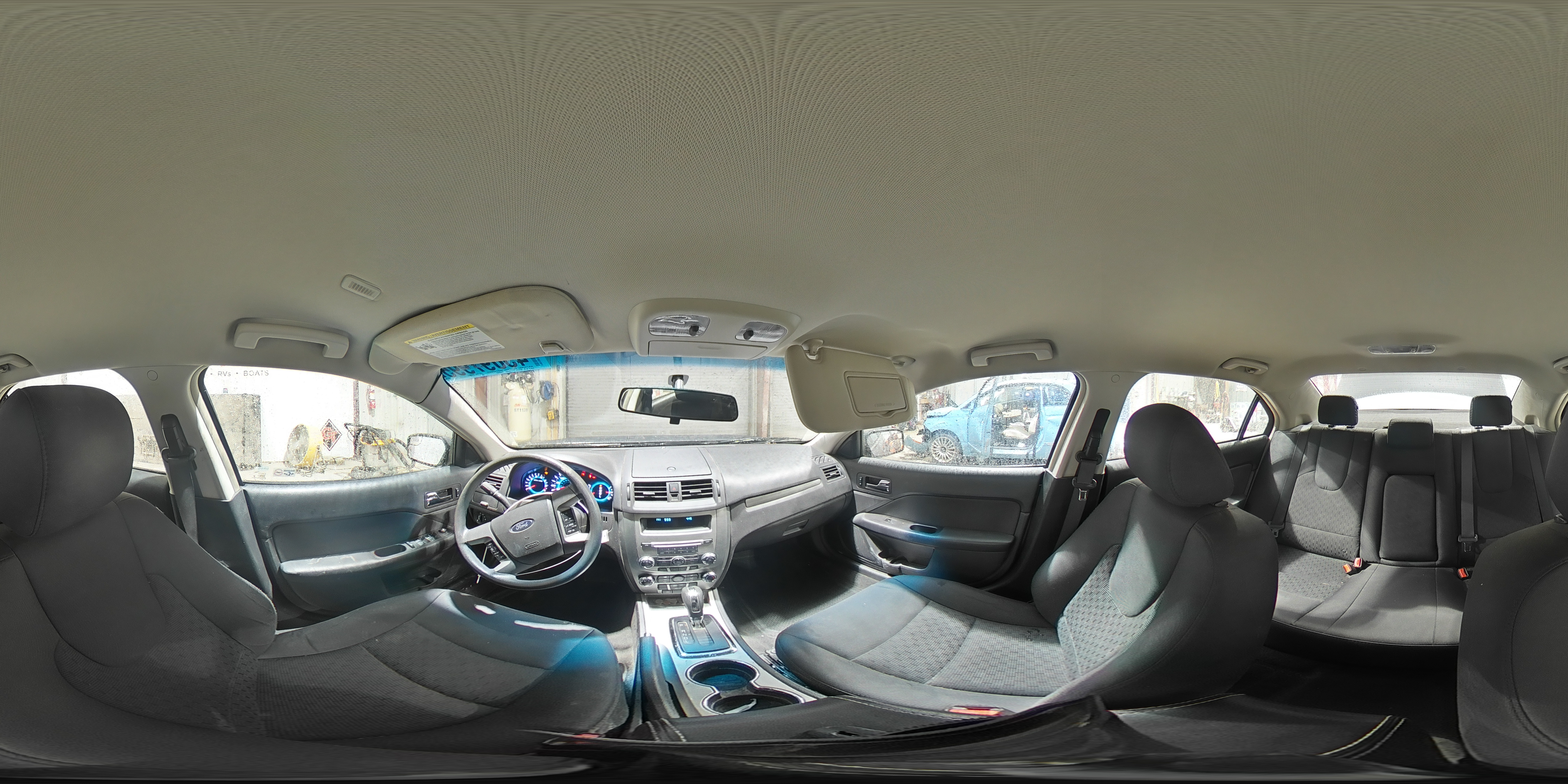 2012 Ford Fusion - Image 12