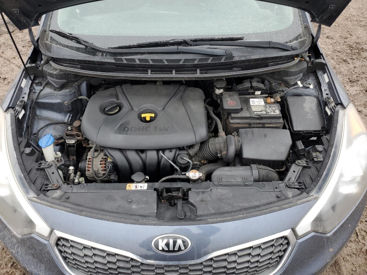2016 Kia Forte - Image 12