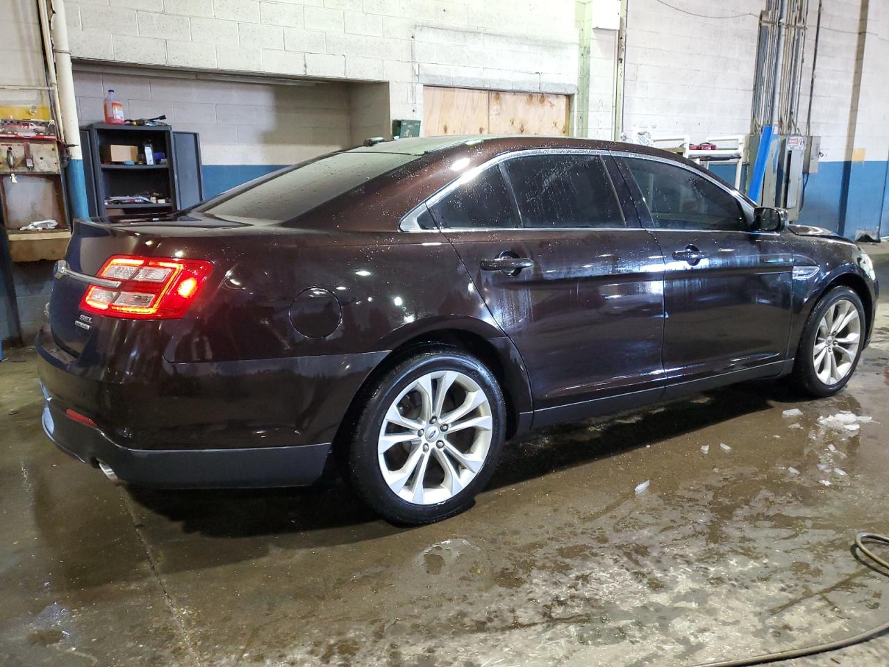 2013 Ford Taurus - Image 3