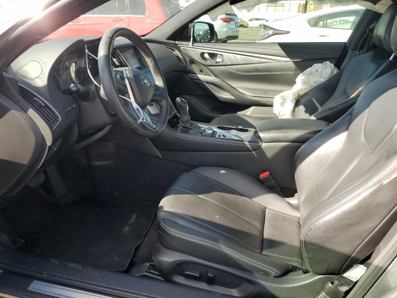 2018 Infiniti Q60 - Image 7