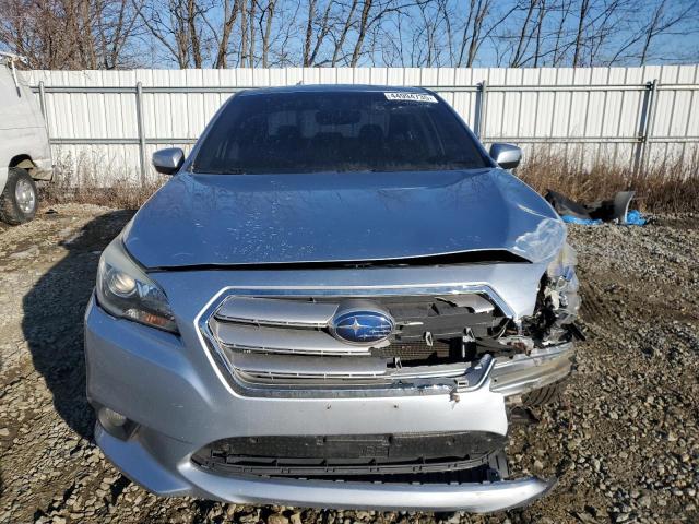  SUBARU LEGACY 2017 Srebrny