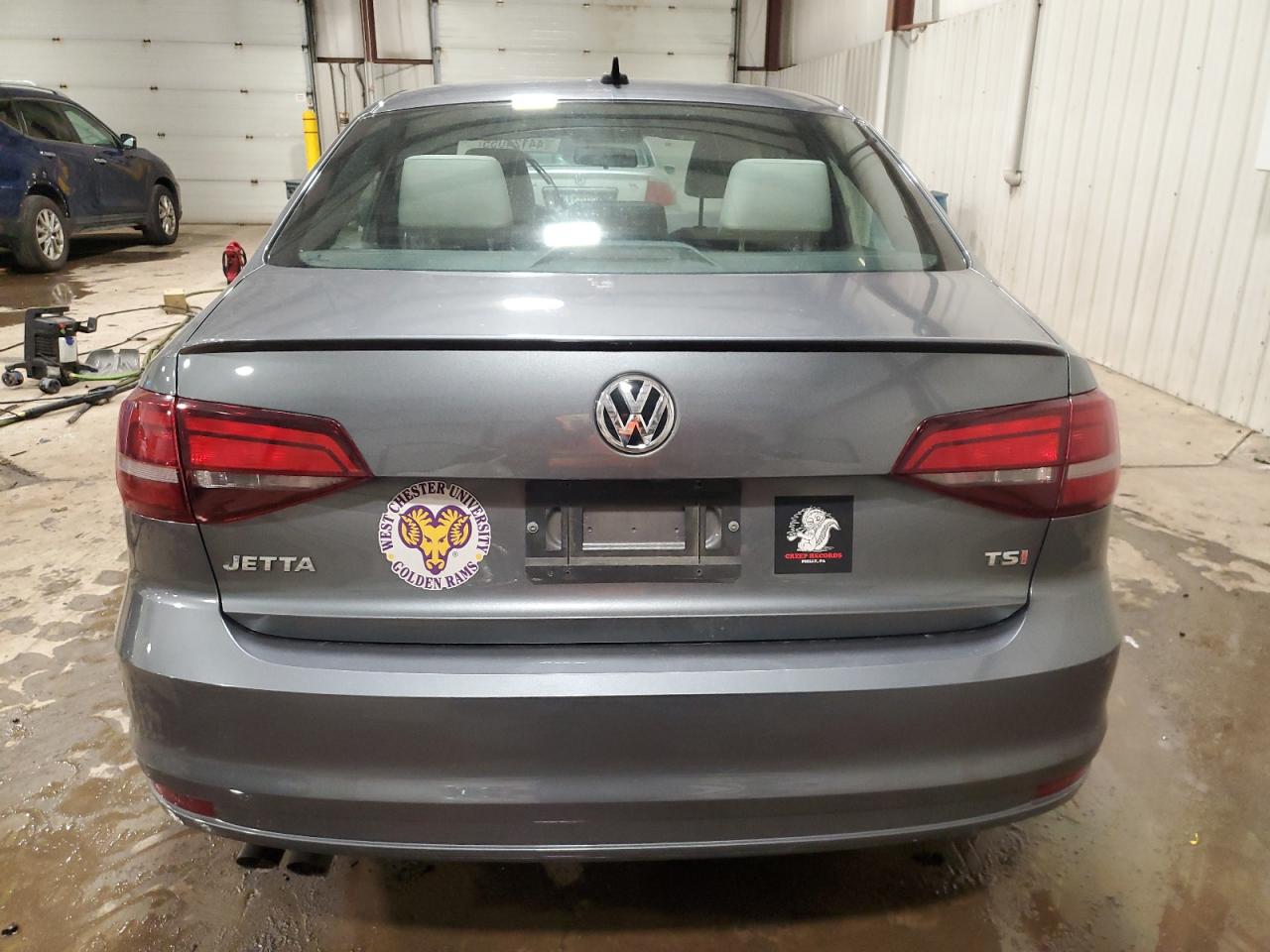 2016 Volkswagen Jetta - Image 6