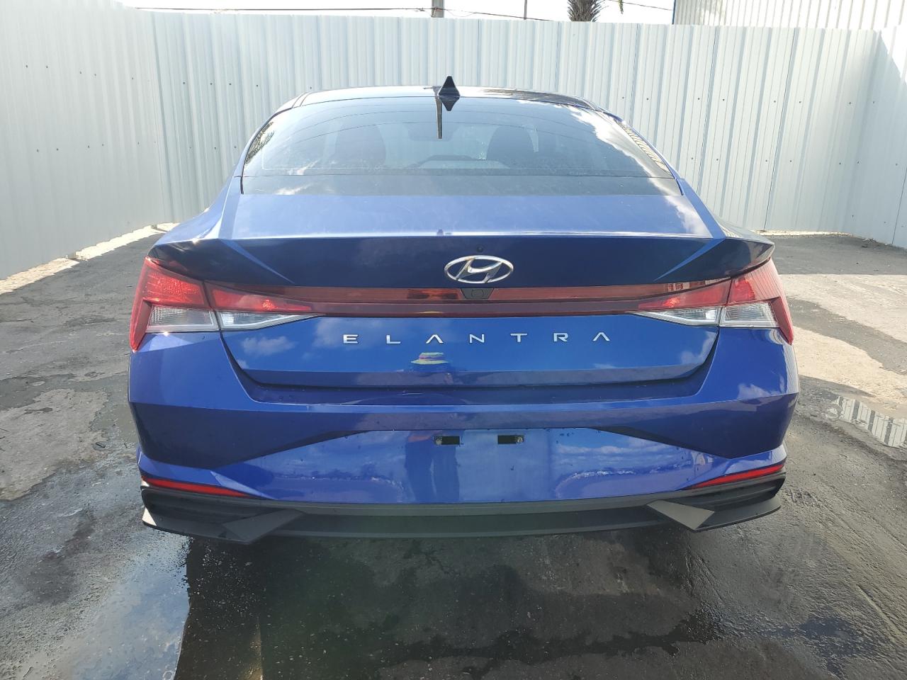 2021 Hyundai Elantra - Image 6
