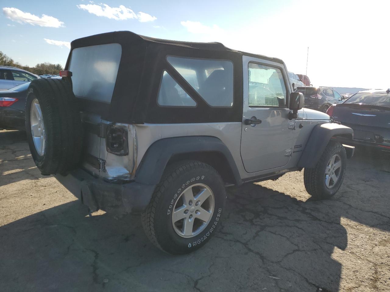 2016 Jeep Wrangler - Image 3