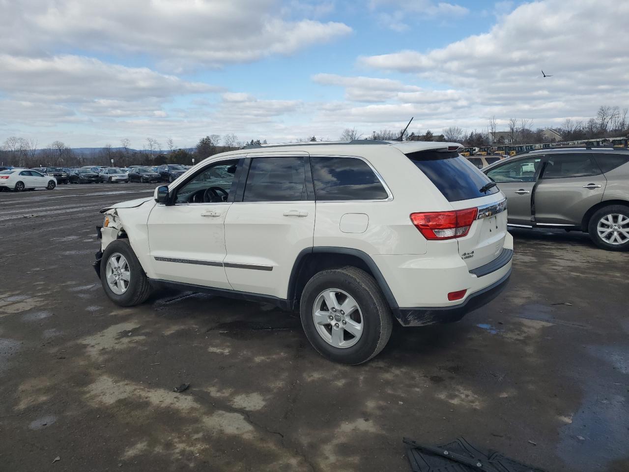 2012 Jeep Grand Cherokee - Image 2