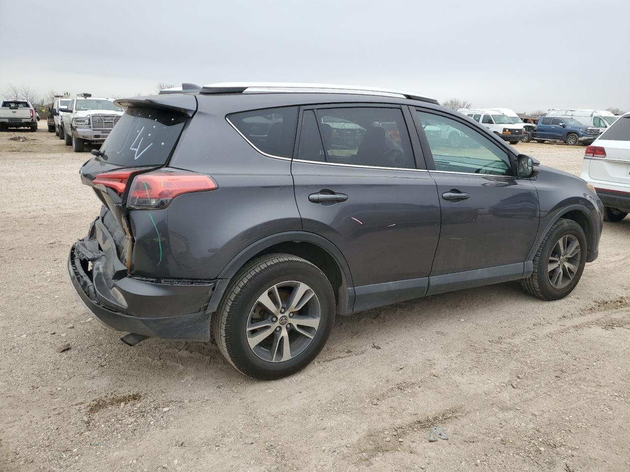 2016 Toyota RAV 4 - Image 3