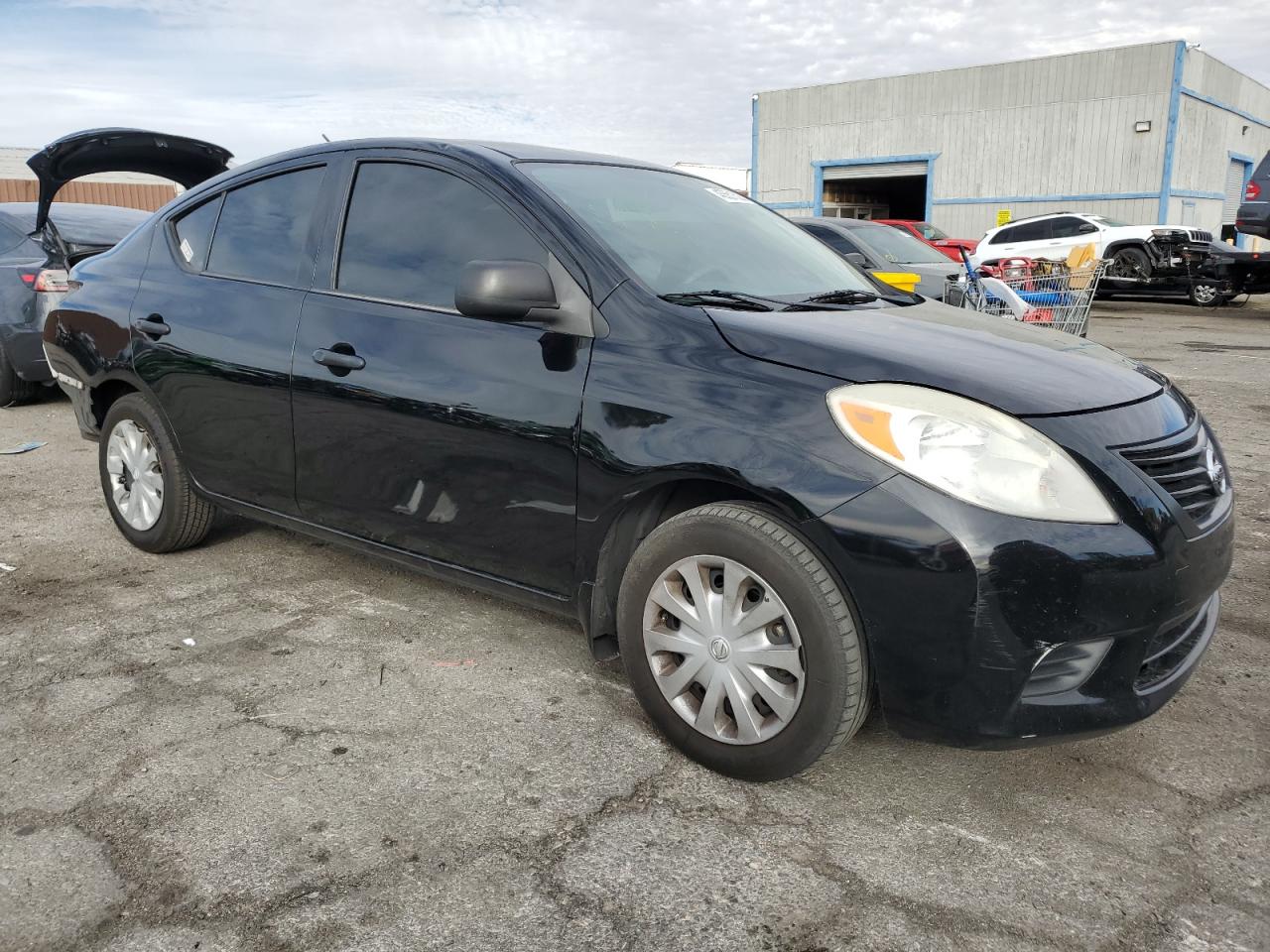 2014 Nissan Versa - Image 4