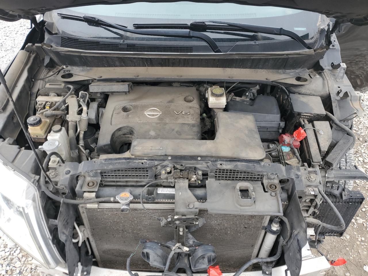 2015 Nissan Pathfinder - Image 12