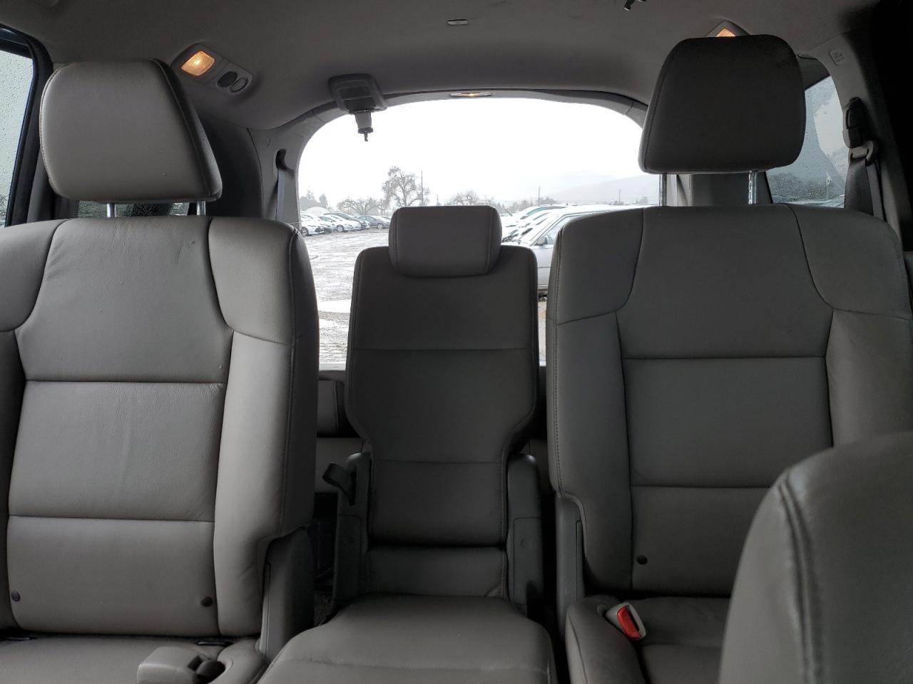 2013 Honda Odyssey - Image 10