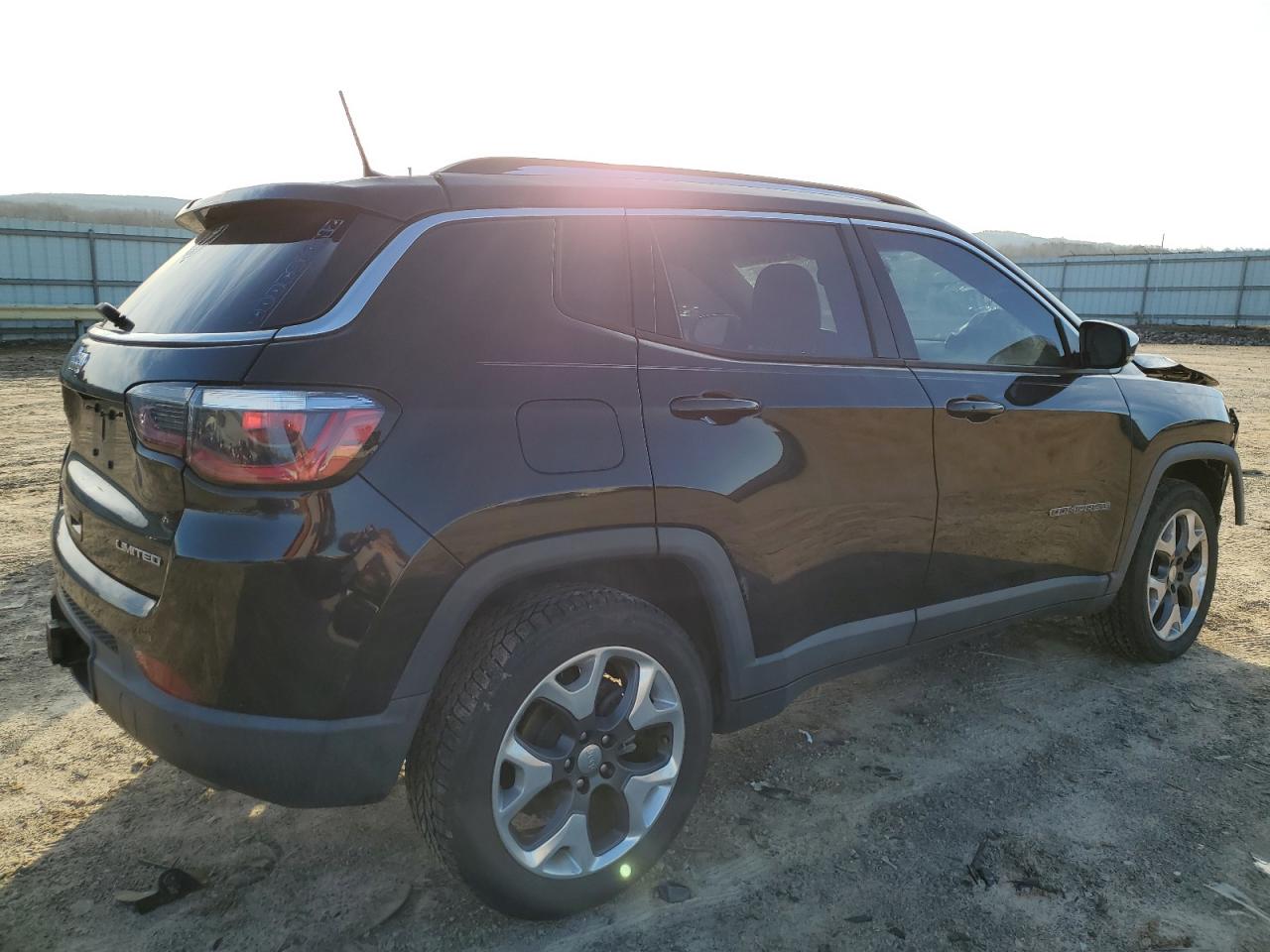 2018 Jeep Compass - Image 3