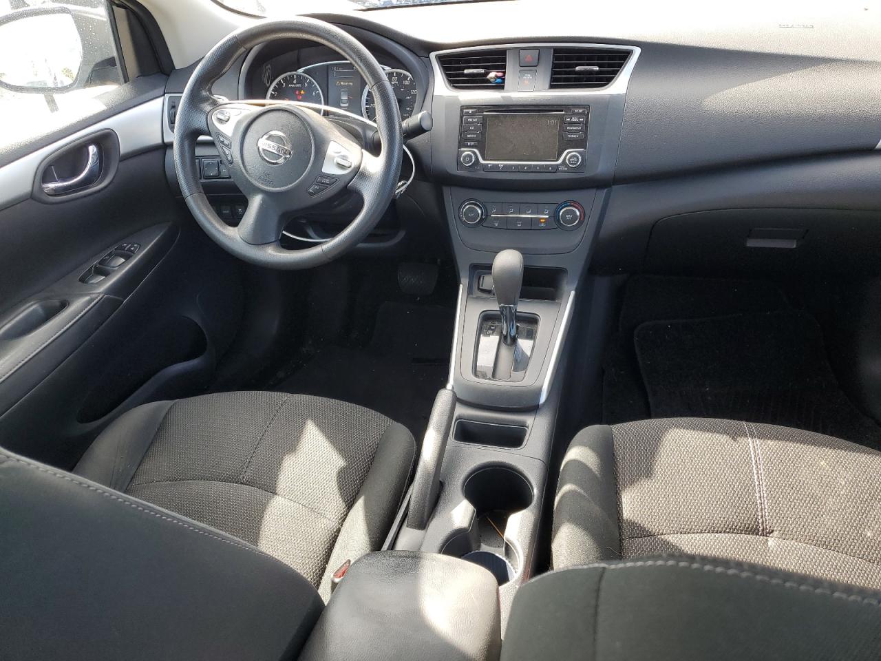 2018 Nissan Sentra - Image 8