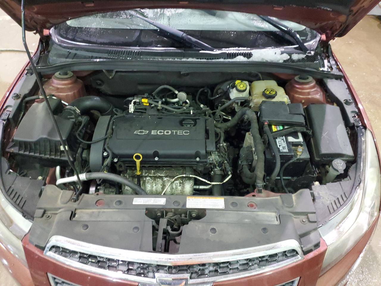 2012 Chevrolet Cruze - Image 11