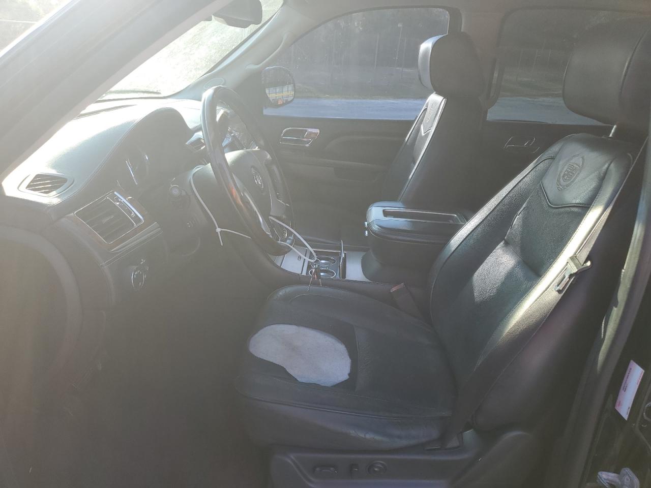 2013 Cadillac Escalade - Image 7