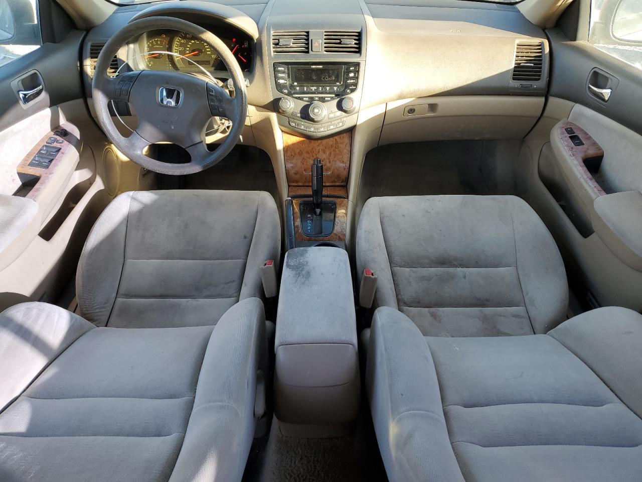2003 Honda Accord - Image 8