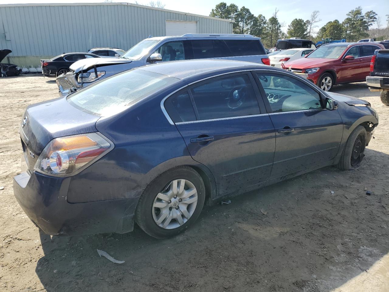 2009 Nissan Altima - Image 3