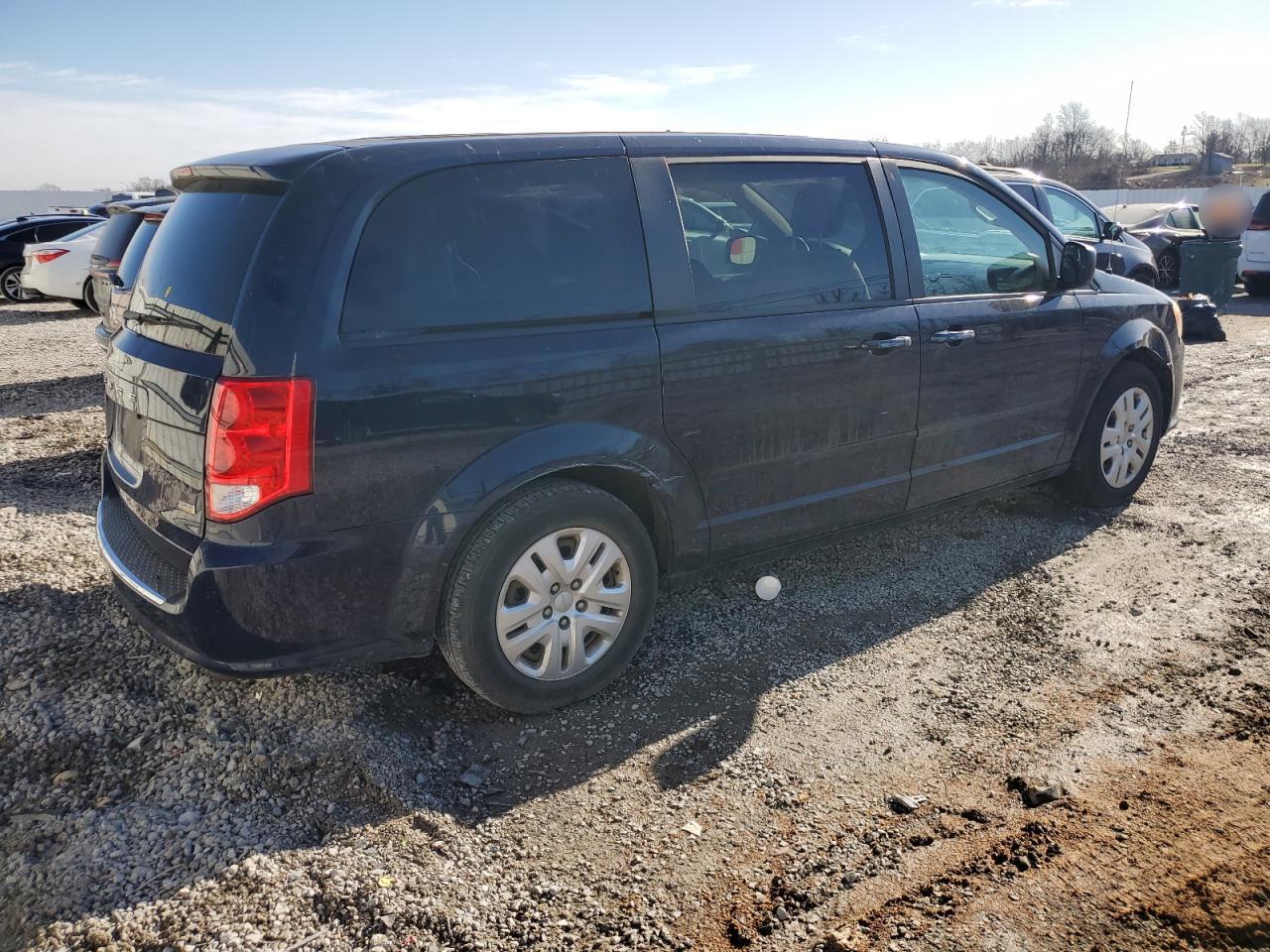 2014 Dodge Caravan - Image 3