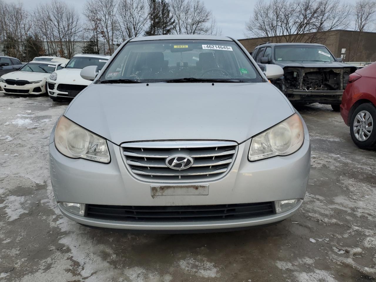 2010 Hyundai Elantra - Image 5