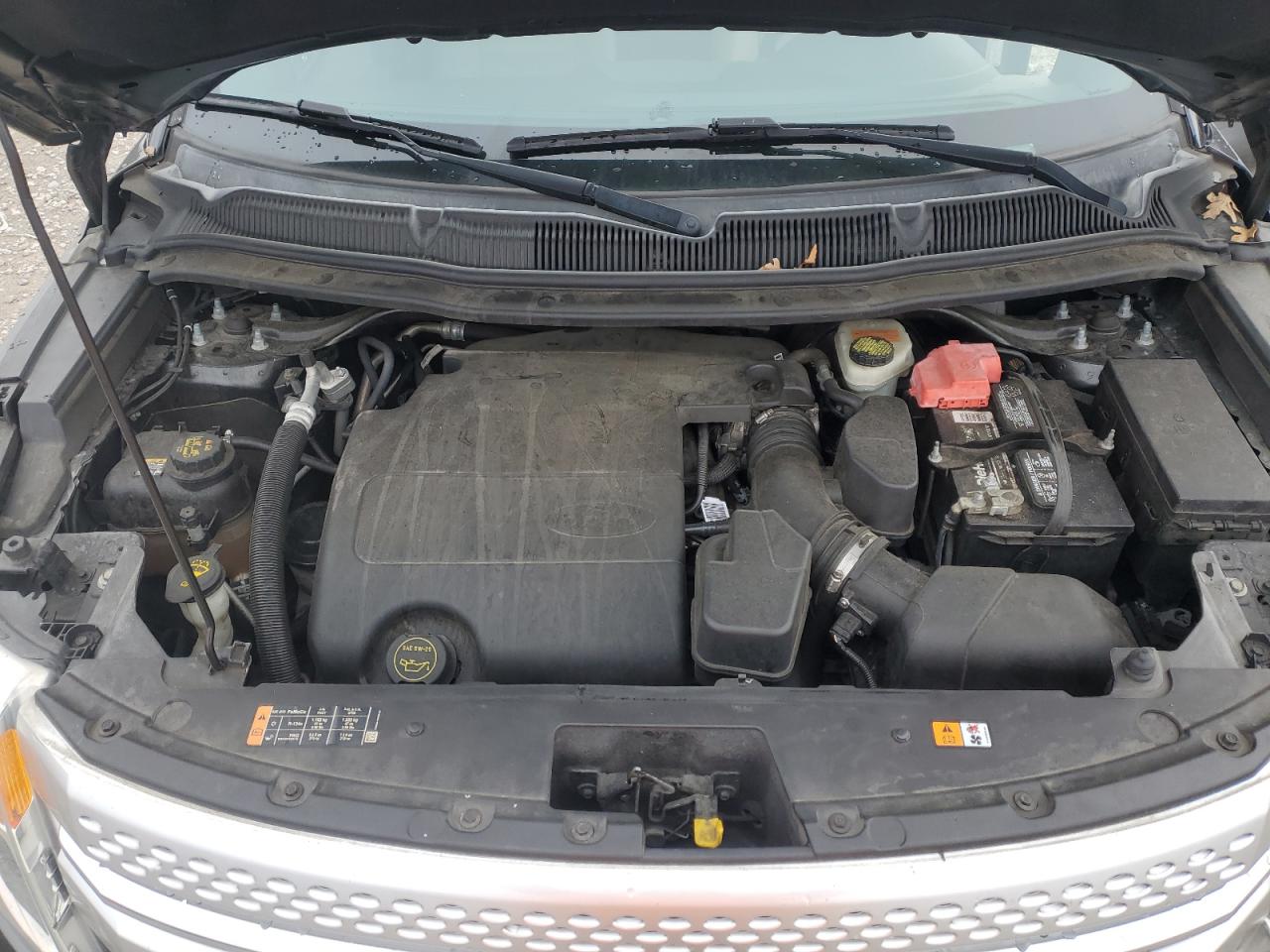 2015 Ford Explorer - Image 12
