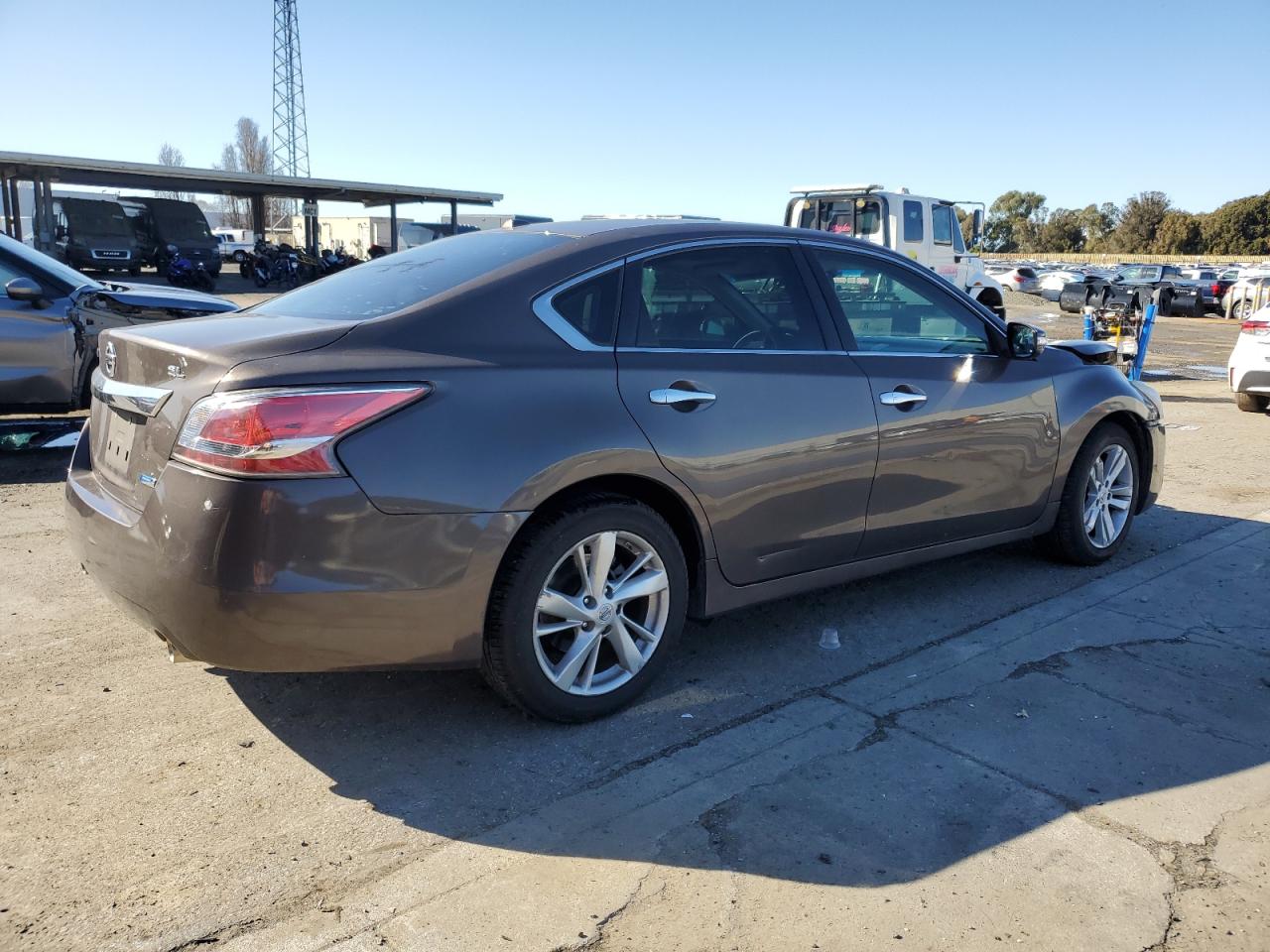 2014 Nissan Altima - Image 3
