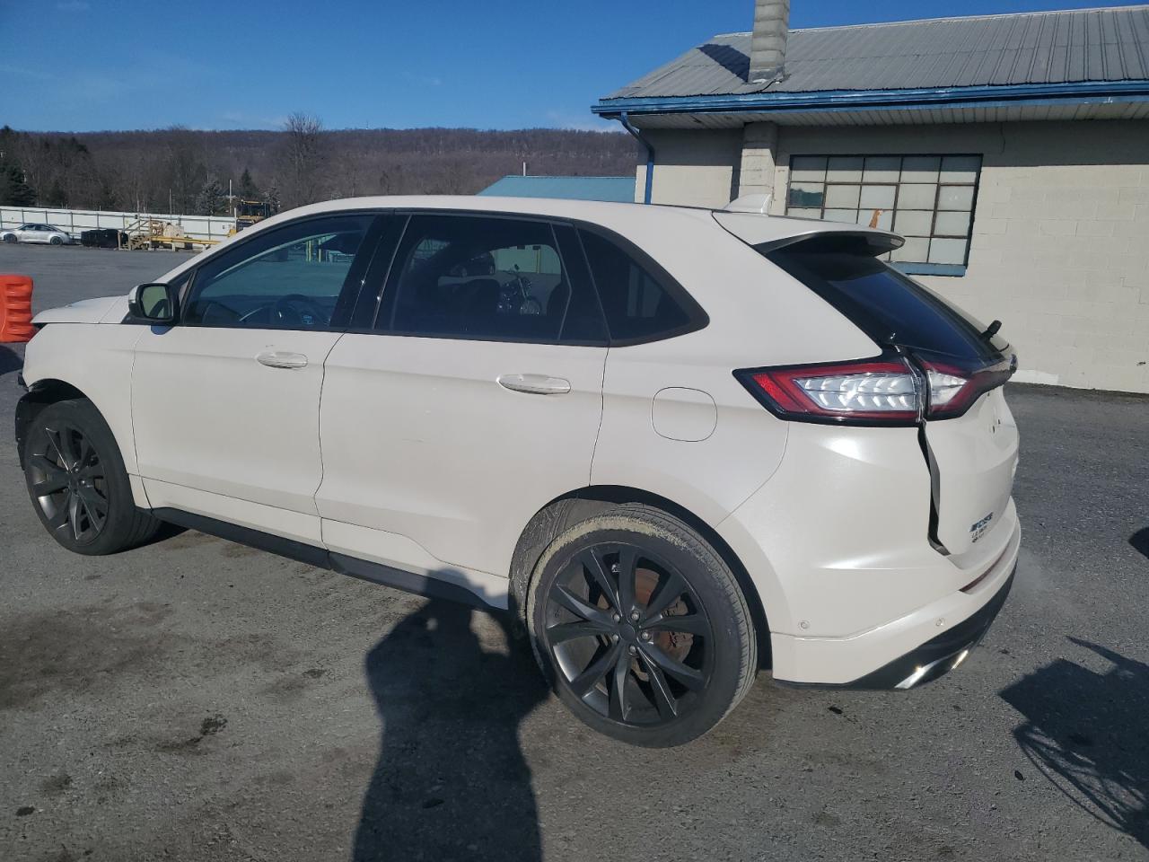 2015 Ford Edge - Image 2
