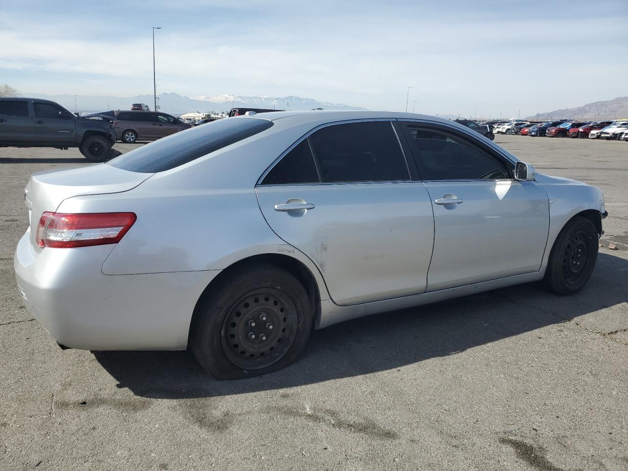 2011 Toyota Camry - Image 3