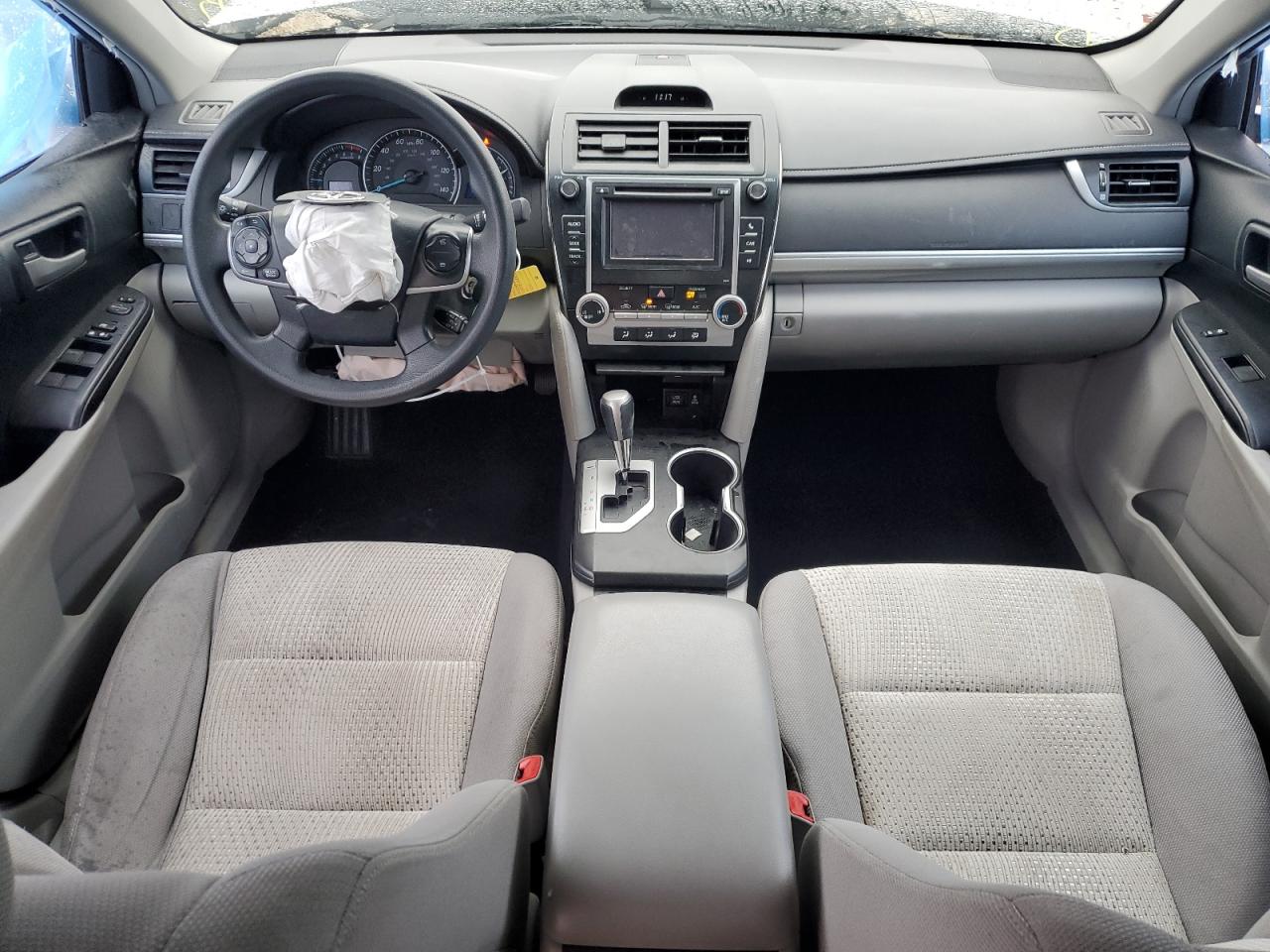 2013 Toyota Camry - Image 8