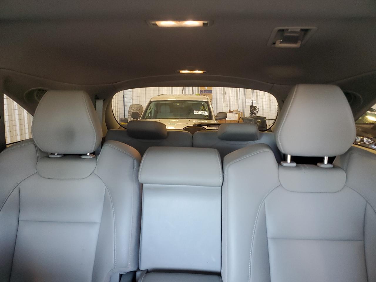 2016 Acura MDX - Image 10