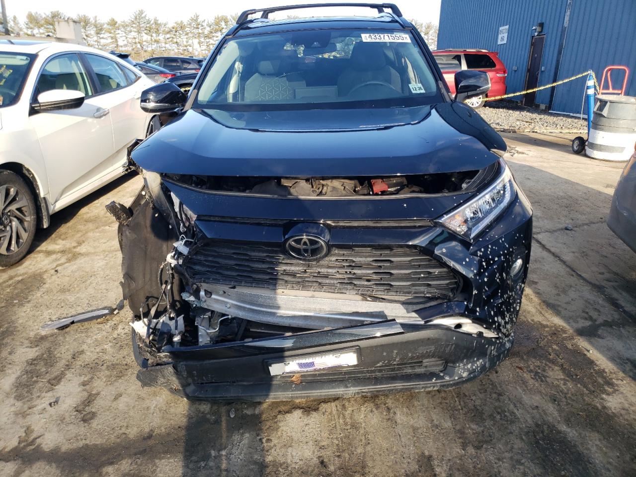 2021 Toyota RAV 4 - Image 5