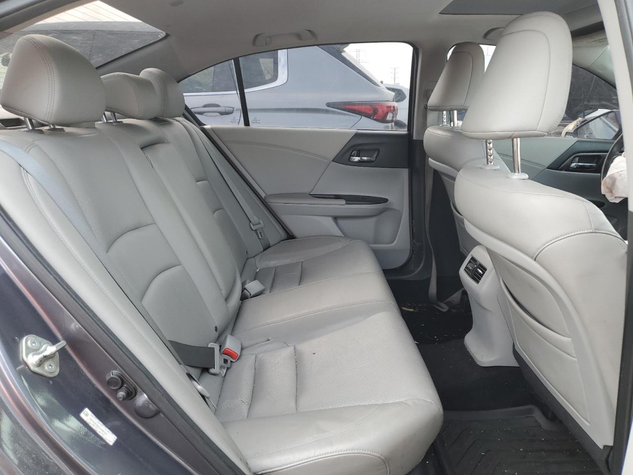 2014 Honda Accord - Image 10