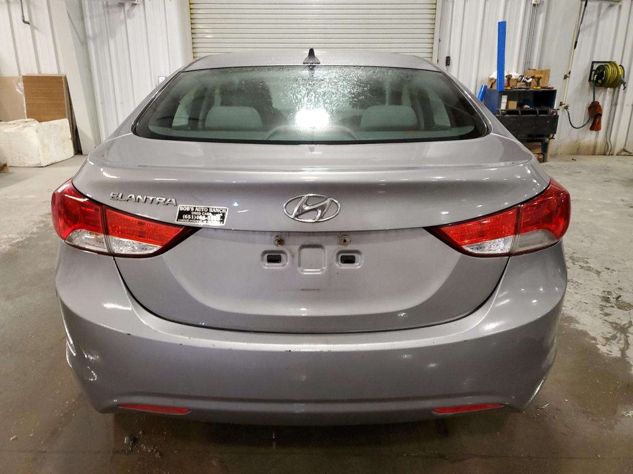 2011 Hyundai Elantra - Image 6