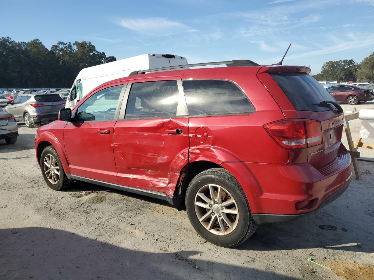 2016 Dodge Journey - Image 2