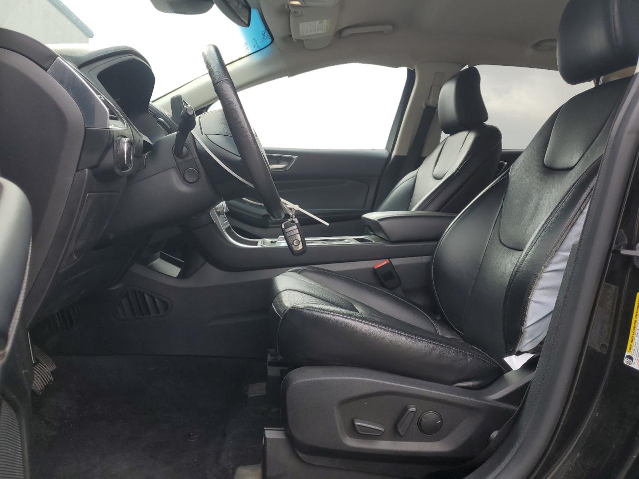 2022 Ford Edge - Image 7