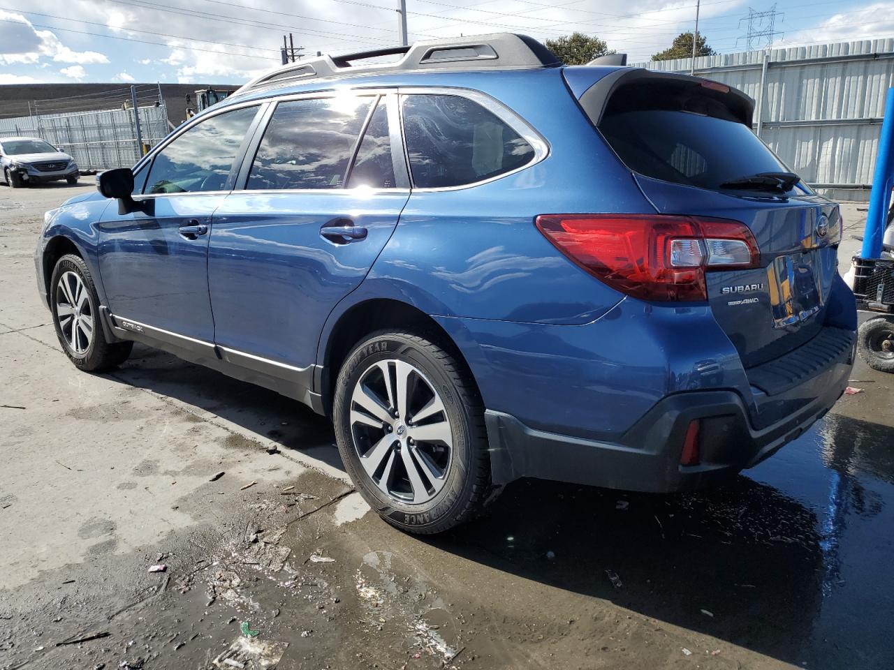 2019 Subaru Outback - Image 2